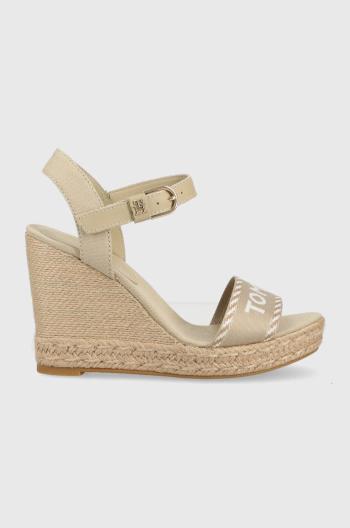 Sandále Tommy Hilfiger SEASONAL WEBBING WEDGE dámske, béžová farba, na platforme, FW0FW07088