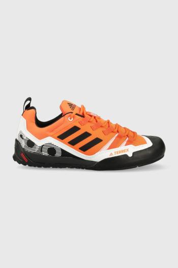 Topánky adidas TERREX Swift Solo 2 oranžová farba