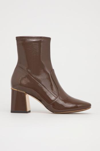 Kožené členkové topánky Tory Burch dámske, hnedá farba, na podpätku