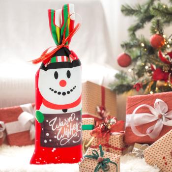 Vianočný držiak fliaš so stuhou - snehuliak - polyester - 32 x 12,5 cm