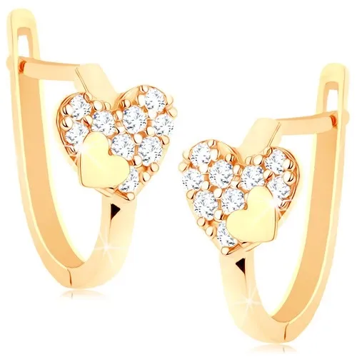 Náušnice v žltom 14K zlate - trblietavé srdce s drobným hladkým srdiečkom