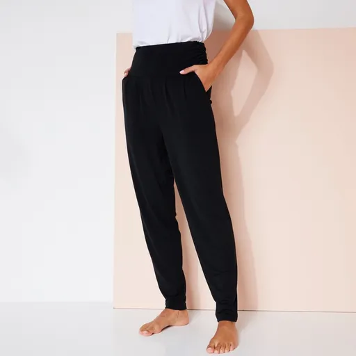 Pohodlné úpletové nohavice na jógu