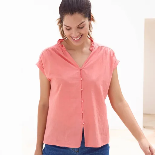 Jednofarebná blúzka s výstrihom do V