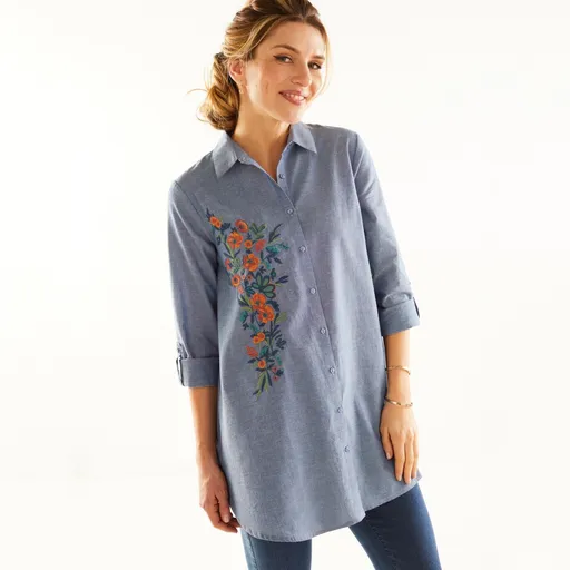 Tunika s gombíkmi a výšivkou z batistu