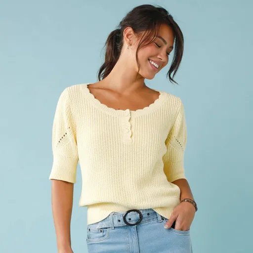 Úpletová blúzka s rukávmi po lakte, pre nižšiu postavu