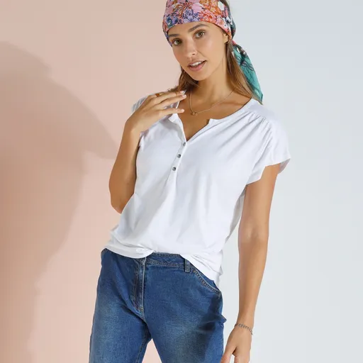 Jednofarebné tričko s výstrihom na gombíky