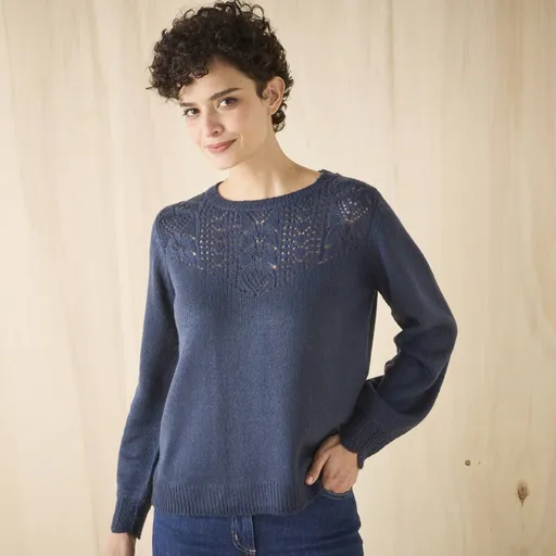 Pulóver s ažúrovým vzorom