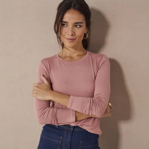 Strečové tričko s okrúhlym výstrihom