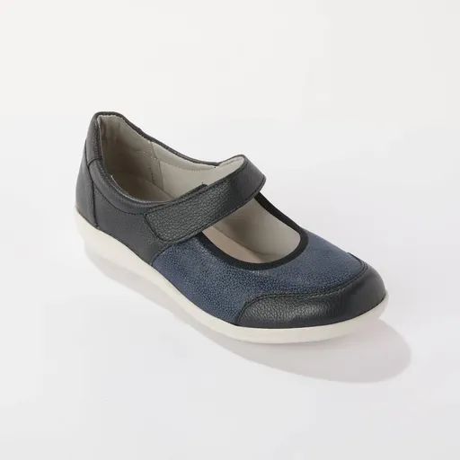 Kožené poltopánky s pružnými časťami