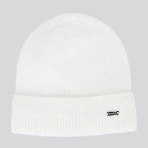 Dámska nadýchaná biela zimná čiapka s vyhrnutým lemom a kovovým logom 101-HF-202-0