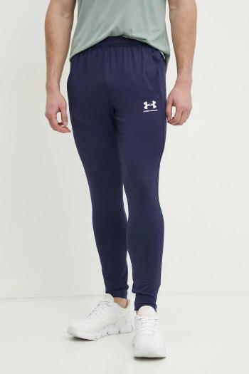 Tréningové nohavice Under Armour Challenger čierna farba, jednofarebné, 1379587
