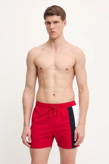 Plavkové šortky Tommy Hilfiger červená farba, UM0UM03483