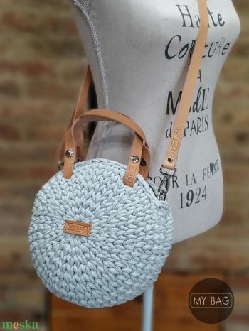 Horgolt női körtáska - MINI - Crossbody - PASTEL ZÖLD