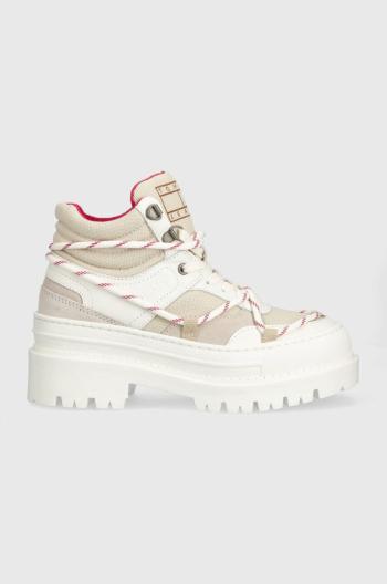 Tenisky Tommy Jeans TJW HYBRID BOOT biela farba, EN0EN02338