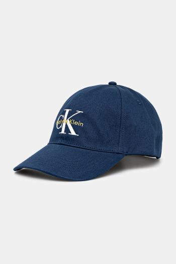 Bavlnená šiltovka Calvin Klein Jeans fialová farba, s nášivkou, LV04G5004G