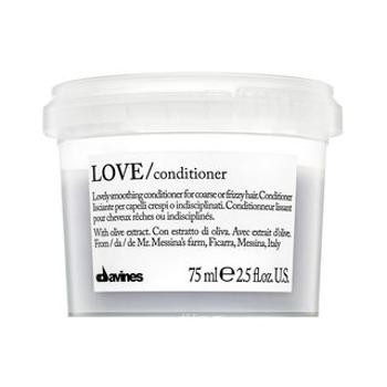 Davines Essential Haircare Love Smoothing Conditioner uhladzujúci kondicionér pre hebkosť a lesk vlasov 75 ml