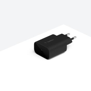 Belkin BOOST CHARGE ™ 25W USB-C Power Delivery PPS nástenná nabíjačka, čierna