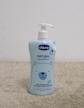 CHICCO Šampon na vlasy a telo Natural Sensation s aloe a harmančekom 500ml, 0m+