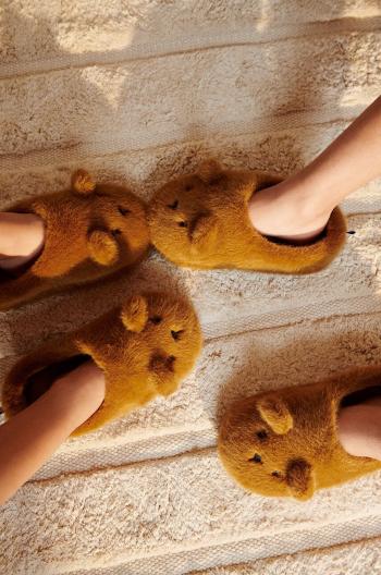 Detské papuče Liewood Aviaja Bear Slippers hnedá farba, LW19587