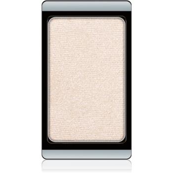 ARTDECO Eyeshadow Pearl očné tiene pre vloženie do paletky s perleťovým leskom odtieň 11 Pearly Summer Beige 0,8 g