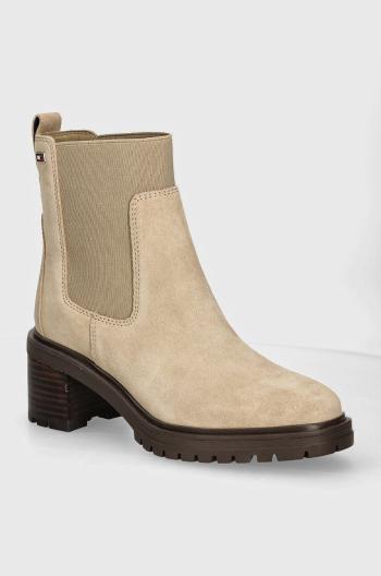 Semišové topánky chelsea Tommy Hilfiger FLAG MID HEEL SUEDE CHELSEA dámske, béžová farba, na podpätku, FW0FW08429