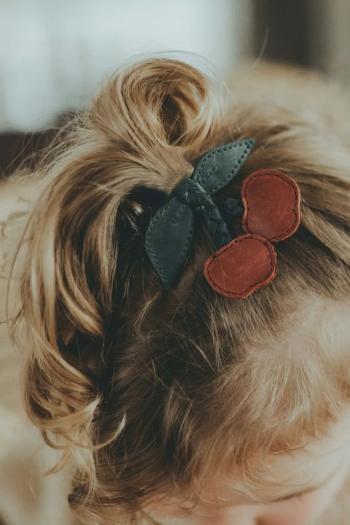Detská sponka Donsje Nanoe Fruit Hairclip Cherry 6007014