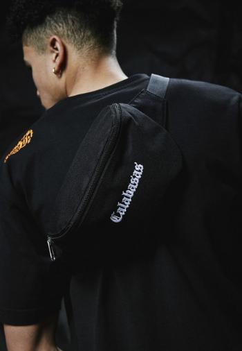 Urban Classics Calabasas Waist Bag black - UNI