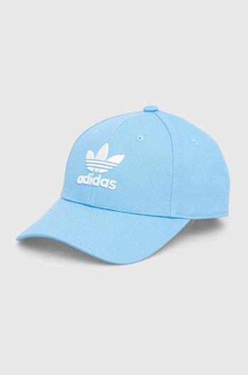 Bavlnená šiltovka adidas Originals s nášivkou, IS4623