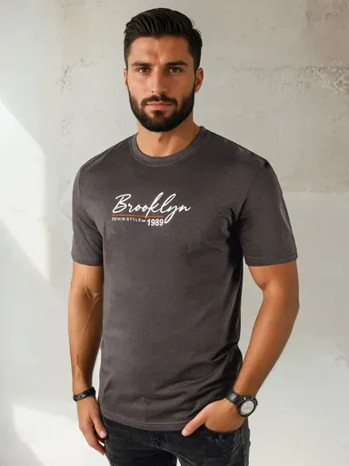 Pánske tričko s potlačou, tmavosivá Dstreet RX5404