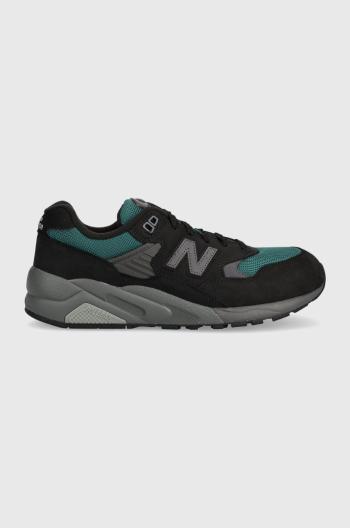 Tenisky New Balance MT580VE2 čierna farba