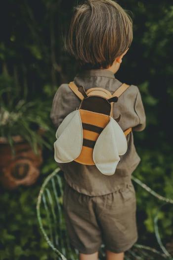 Detský kožený ruksak Donsje Mur Backpack Bee hnedá farba, malý, 5417401