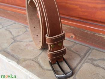 Bőr Öv "Brown" 3 cm. széles.