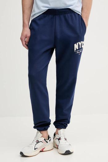 Tepláky Tommy Hilfiger tmavomodrá farba, s nášivkou, MW0MW39688