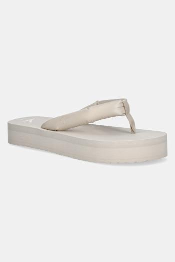 Šľapky Calvin Klein Jeans BEACH SANDAL FLATFORM TTXR SATIN dámske, béžová farba, na platforme, YW0YW01723