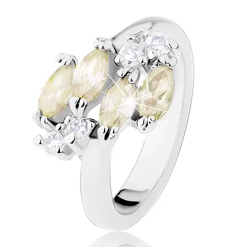 Prsteň striebornej farby, žltozelené zirkónové zrniečka, číre zirkóny - Veľkosť: 50 mm