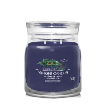 Yankee Candle Aromatická sviečka Signature sklo stredná Lakefront Lodge 368 g