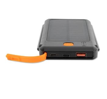 4smarts TitanPAck Power bank / külső akkumulátor (Power Bank) LED állapotjelzővel, zseblámpa funkcióval, 10000mAh, fekete-narancs