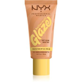 NYX Professional Makeup Buttermelt Glaze rozjasňujúci tónovací fluid SPF 30 odtieň 02 Vanilla Bean Butta 30 ml
