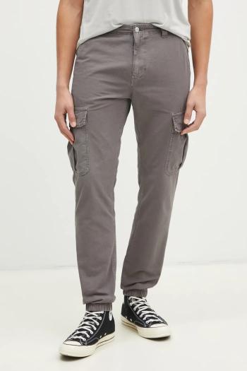 Bavlnené nohavice Tommy Jeans šedá farba, strih cargo, DM0DM20284