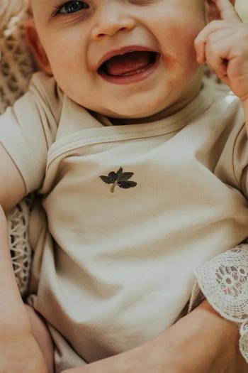 Bavlnené body pre bábätká Donsje Cadey Bodysuit Olive 3036002