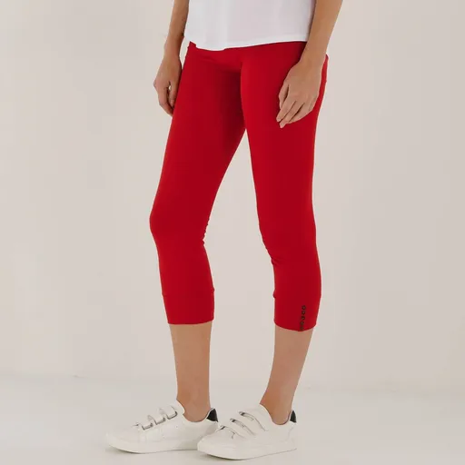 3/4 legíny s ozdobnými gombíkmi