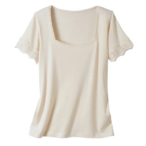 Tričko so štvorcovým výstrihom a čipkou