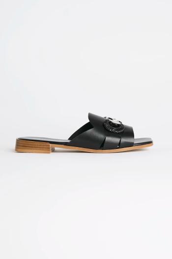 Kožené šľapky Karl Lagerfeld PETALO BROOCH SLIDE dámske, čierna farba, KL80725