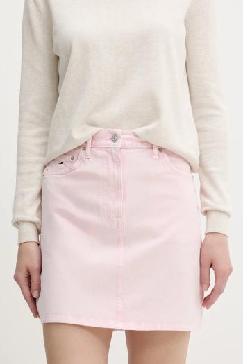 Rifľová sukňa Tommy Jeans ružová farba, mini, rovný strih, DW0DW20607
