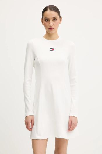 Šaty Tommy Jeans biela farba, mini, áčkový strih, DW0DW20666