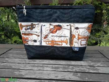 Ze-neszesszer, zenés ajándék, hangszerek