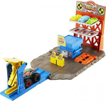 Autópálya játék Hot Wheels Monster Trucks robbanó állomás