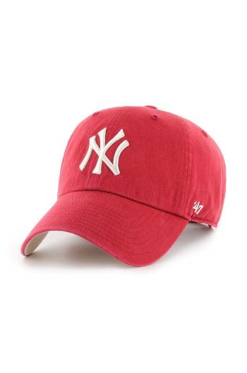 Bavlnená šiltovka 47 brand MLB New York Yankees červená farba, s nášivkou, BCWS-DBLUN17GWS-XY96