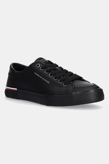 Kožené tenisky Tommy Hilfiger CORE CORPORATE VULC LEATHER čierna farba, FM0FM05399