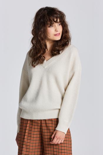 PULÓVER GANT D2. WOOL RIB V-NECK CREAM